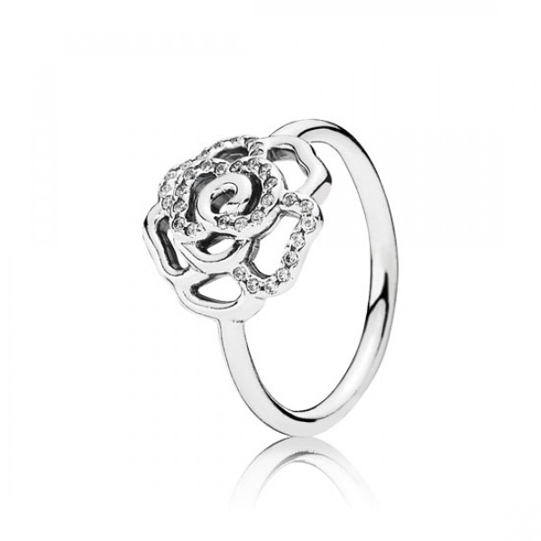 Pandora Shimmering Delicate Rose Ring