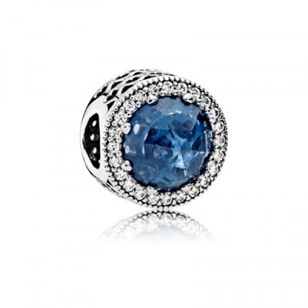 Pandora Radiant Hearts Moonlight Blue Crystal